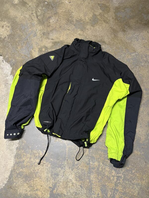 90s Nike ACG Outdoor Jacket (M)